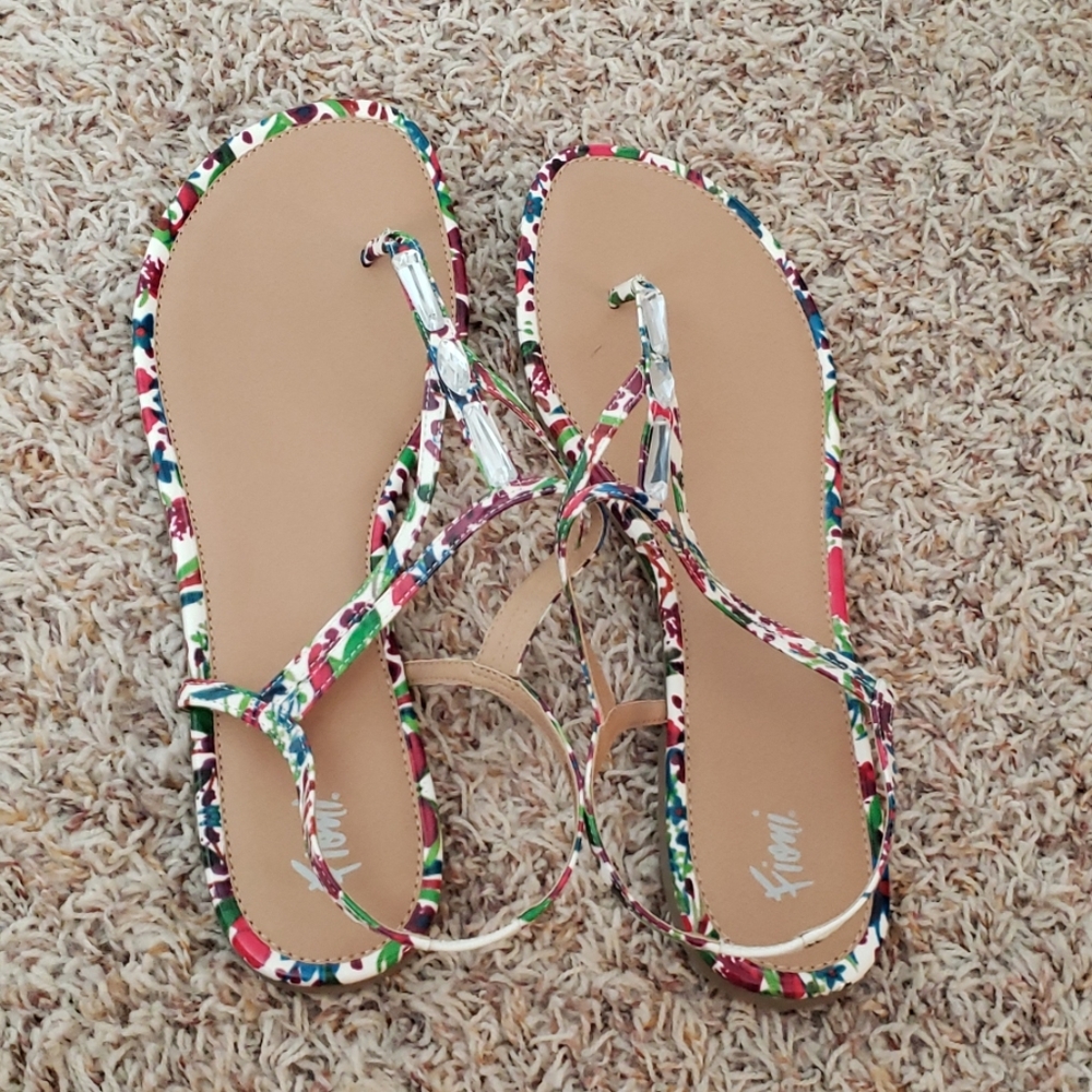 Multicolored floral flat sandals, 13